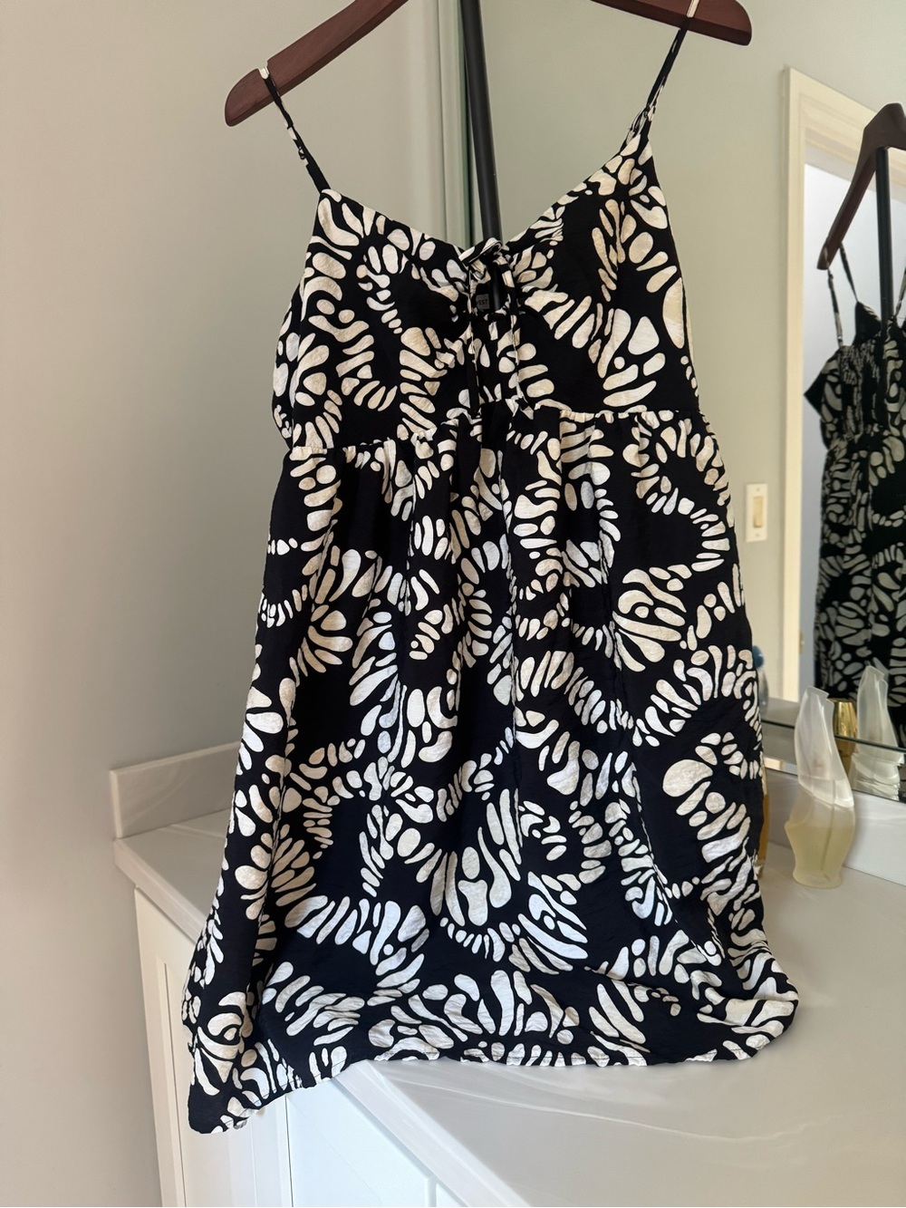 Nine West Black and White Floral Print Midi Dress